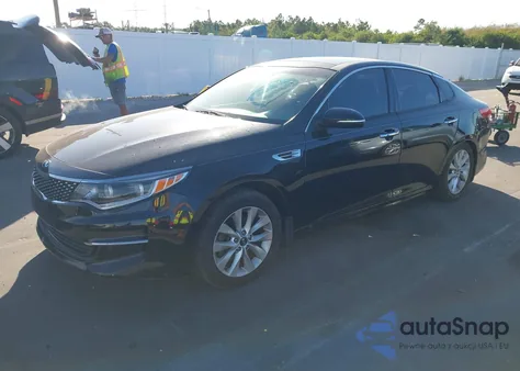 2016 Kia Optima Ex z USA, uszkodzony, nr VIN 5XXGU4L33GG053915